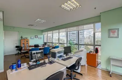 Sala comercial à venda na Rua Gutemberg, 151, Petrópolis, Porto Alegre