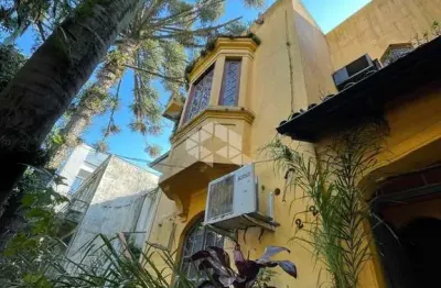 Casa com 4 quartos à venda na Rua Casemiro de Abreu, 242, Bela Vista, Porto Alegre