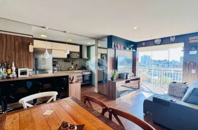 Apartamento 2 dormitórios, 1 suíte, 1 vaga, vila ipiranga, porto alegre.