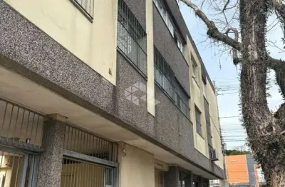 Apartamento de 1 dormitorio, suite e garagem coberta proximo jardim botanico