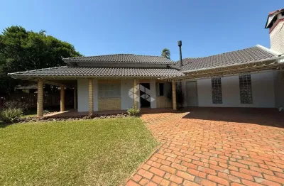 Casa com 3 quartos à venda na Avenida Leo Kraether, 115, Country, Santa Cruz do Sul
