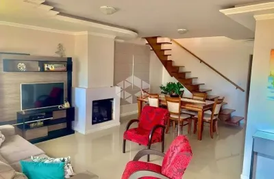 Casa em alvenaria na linha joão alves, 3 suítes, garagem coberta, 4 banheiros, 3 vagas de garagem.