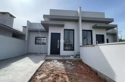 Geminado com 2 dormitórios e pé direto alto em vera cruz