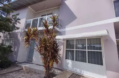 Casa de 03 andares e 04 dormitórios no bairro santo inácio!