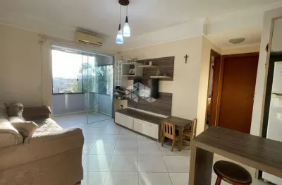 Apartamento semimobiliado com 2 dormitórios próximo a unisc!