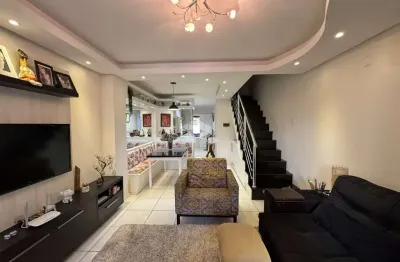 Casa com 2 quartos à venda na Travessa Harmonia, 184, Santo Inácio, Santa Cruz do Sul