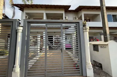 Casa com 2 quartos à venda na Margarete Inês Lawisch, 1040, João Alves, Santa Cruz do Sul