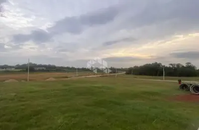 Terreno com 300m² no Loteamento Parque Jardine, em Linha Santa Cruz!