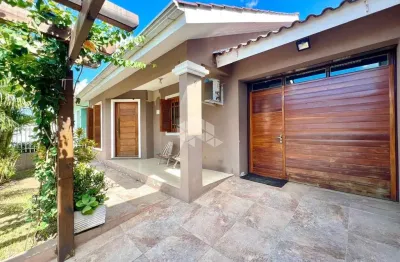 Casa à venda em localização estratégica - santa maria