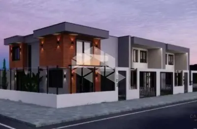 Casa com fino acabamento no residencial santa julia