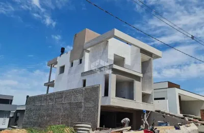 Linda casa à venda no condomínio real park, em santa maria