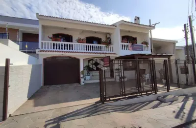 Casa com 4 quartos à venda na Rua Eulalia Oliveira Irion, 141, Dom Antônio Reis, Santa Maria