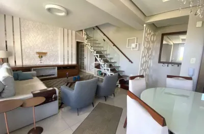 Cobertura espetacular com 3 quartos, suíte, piscina e vista panorâmica!