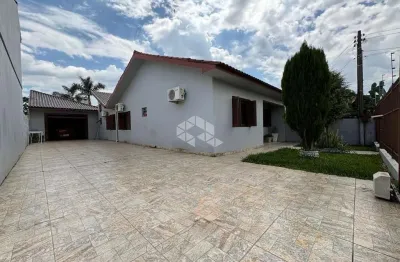 Casa com 3 quartos à venda na Rua dos Cedros, 110, Pinheiro Machado, Santa Maria