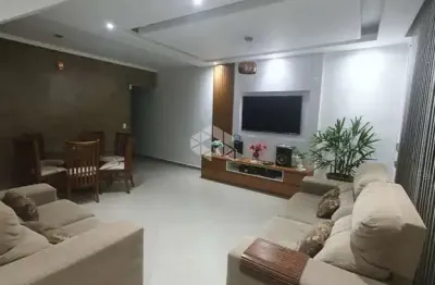 Casa com 3 quartos à venda na Rua Arataiaçu, 140, Jardim Vista Alegre, São Paulo