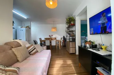 Apartamento no bairro centro, em são josé, sc, sacada, churrasqueira, 02 dormitórios sendo 01 suíte, e 01 vaga de garagem.