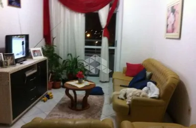 Apartamento no bairro canto, em florianópolis, sc, semi-mobiliado, sacada, churrasqueira, hidromassagem, 3 dormitórios sendo 3 suítes, 01 vaga garagem