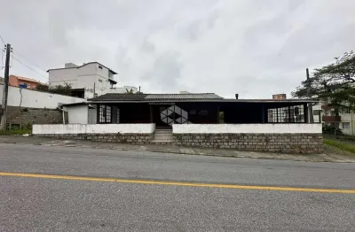 Terreno no bairro ponta de baixo, em são josé, sc, com 631,25m² de área total.