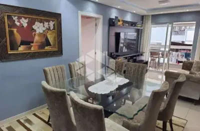 Apartamento à venda com 3 quartos sendo 1 suíte e 2 vagas de garagem no bairro campinas em são josé/sc.