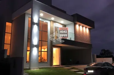 Casa alto padrão semi mobiliada condominio fechado cachoeira do bom jesus florianópolis/sc