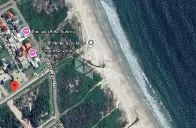 Terreno plano e cercado com 386,40m² e possibilidade de aquisição do lote ao lado!