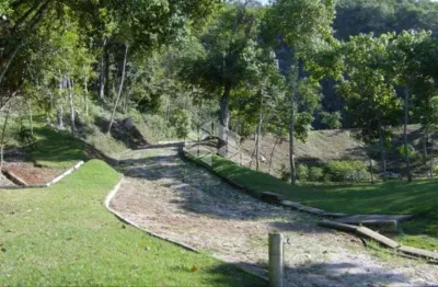 Linda área de 22.454m2 sendo viabilidade arp de aproximadamente 6.000m² na ponta de baixo!