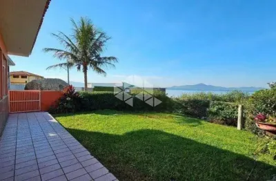 Casa com 3 quartos à venda na Rua Antagonias, 17, Ponta de Baixo, São José