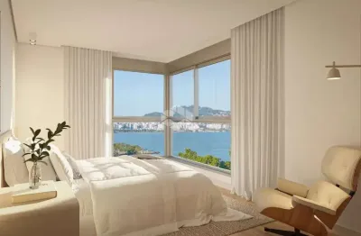 Apartamento com 03 Suítes Vista Mar Coqueiros e duas vagas de garagem