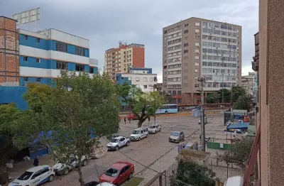 Apartamento com 3 quartos à venda na Rua Félix da Cunha, 70, Floresta, Porto Alegre