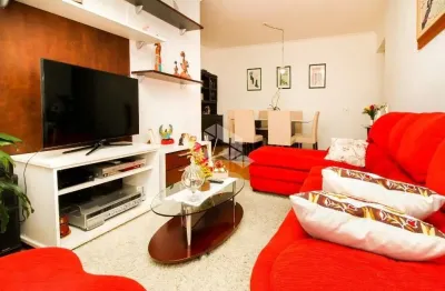 Excelente apartamento de 3 dormitorios na auxiliadora