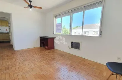 Apartamento á venda com 1 quarto/dormitório e 1 vaga, no bairro são geraldo, porto alegre/rs.