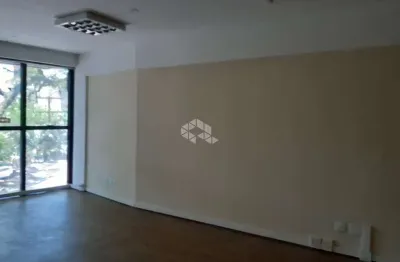 Sala comercial à venda na Avenida Cristóvão Colombo, 1801, Floresta, Porto Alegre