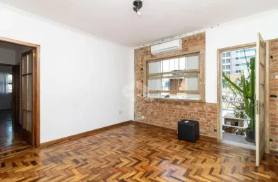 Apartamento reformado e desocupado na av. nova york - 2 dormitórios | 75,91 m² privativos