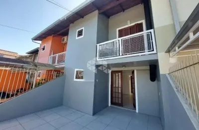 Casa estilo sobrado - 3 dormitórios e 3 banheiros em 105m² - loteamento residencial nova ipanema