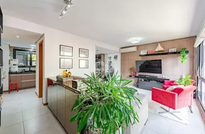 Casa em condominio fechado com 211m², 3 dormitorios no bairro tristeza