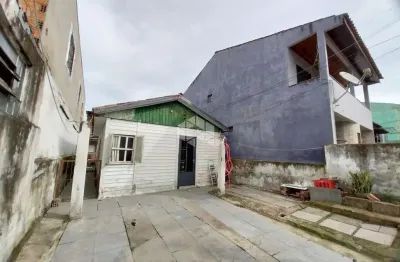 Casa com 190m² 2 dormitórios e pátio amplo - moradas da hípica / zona sul