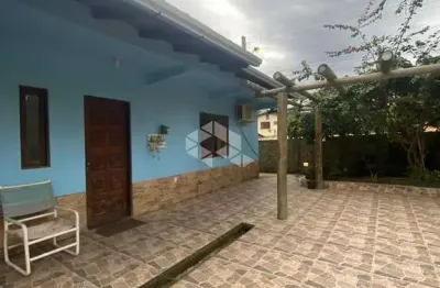 Casa com 2 quartos à venda na João Antônio Marques, 126, Jardim Krahe, Viamão