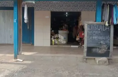 Casa espaçosa com 03 dormitórios no bairro aparecida alvorada.