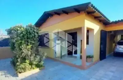 Casa com 4 quartos à venda na Rua Jaguari, 38, Sumaré, Alvorada