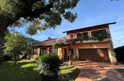 Casa de 4 dormitórios no bairro são lucas em viamão