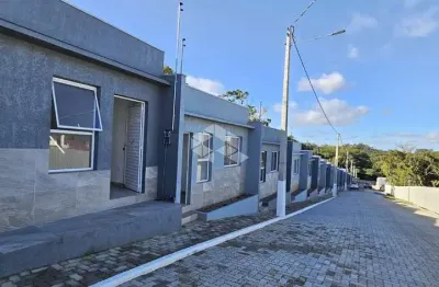 Casa com 2 quartos à venda na Estrada Bérico José Bernardes, 858, São Tomé, Viamão