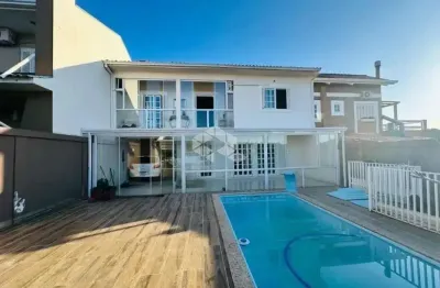 Casa com 5 quartos à venda na Rua Pitangueiras, 71, São Lucas, Viamão