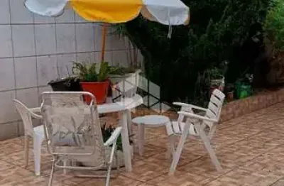 Casa com 4 quartos à venda na Avenida Capivari, 983, Cristal, Porto Alegre