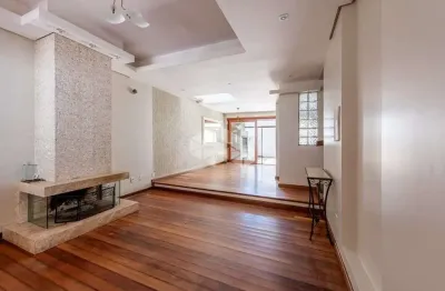 Casa com 3 quartos à venda na Rua Engenheiro Coelho Parreira, 45, Ipanema, Porto Alegre