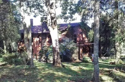 Casa com 5 quartos à venda na Avenida Rio Branco, 723, Ana Rech, Caxias do Sul