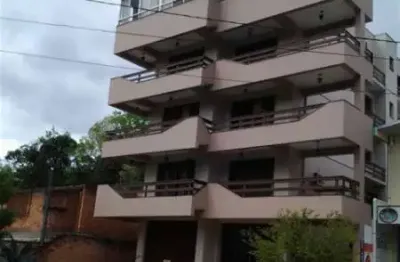 Apartamento com 3 dormitórios  sendo um suíte, são 150 m² de área privativa.