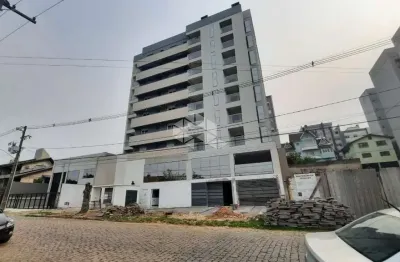 Apartamento 3 dormitórios com 1 suíte, 2 banheiros, sacada com churrasqueira, 120m2,  elevador, 2 vagas  com depósito privativo, salão de festas