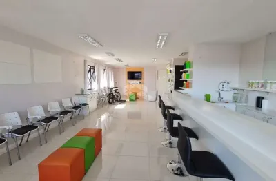 Sala comercial à venda na Rua Ângelo Chiarello, 2811, Pio X, Caxias do Sul