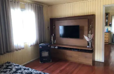 Casa com 3 quartos à venda na Rua Tancredo Feijó, 349, Rio Branco, Caxias do Sul