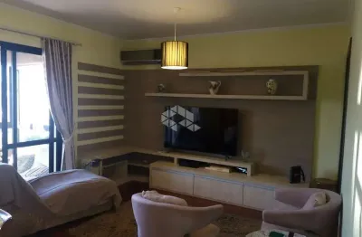 Apartamento semi mobiliado alto padrao 03 dormitórios sendo 01 suíte com sacada e banheirra